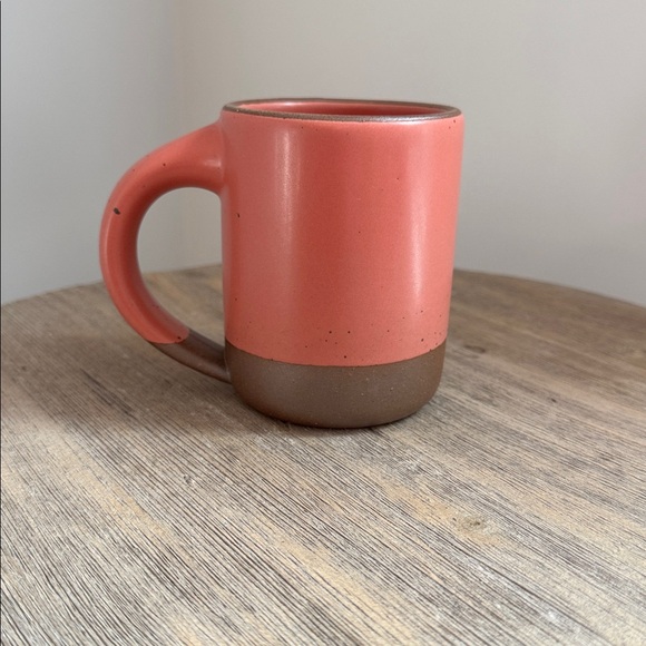 East Fork Mug in Guava - Picture 4 of 6